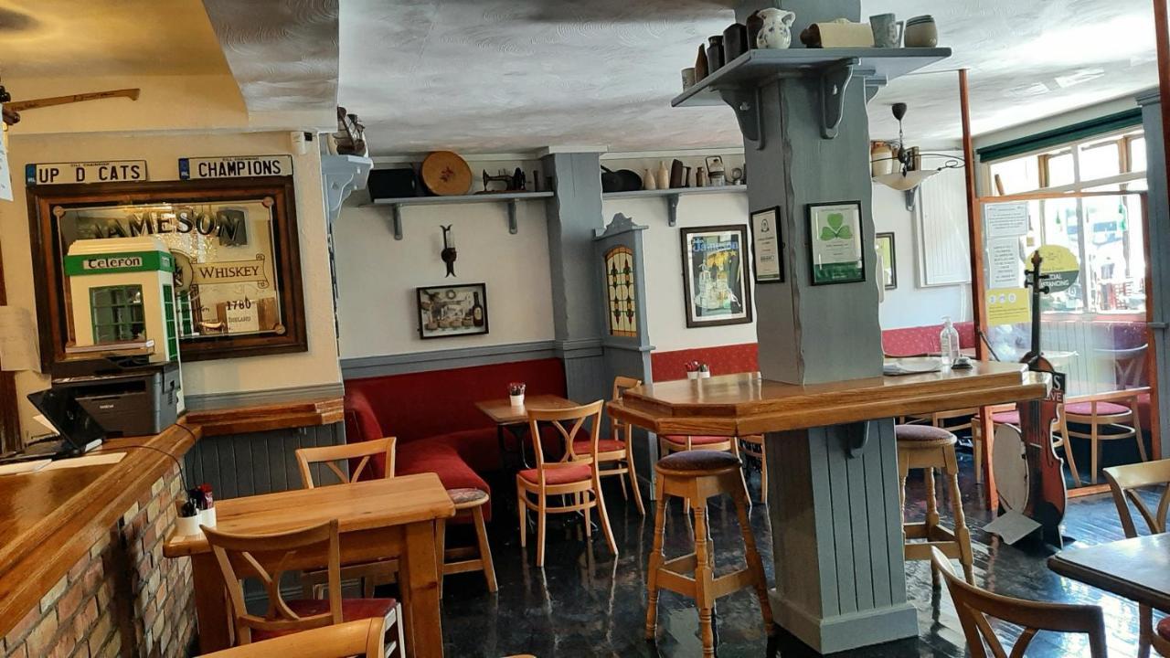 Отель The 'Rafter'S Gastropub Килкенни Экстерьер фото